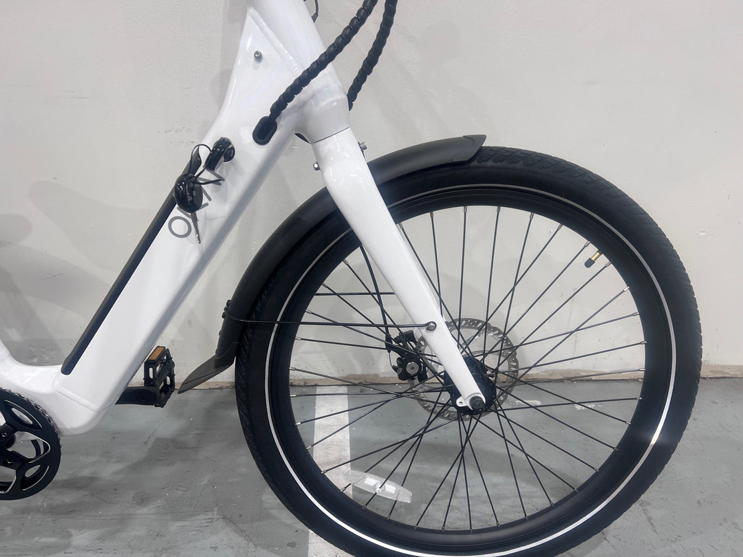 LOCAL PICK UP ONLY- OPEN BOX- OKAI Stride EB40 Commuter e-Bike Color White #0405