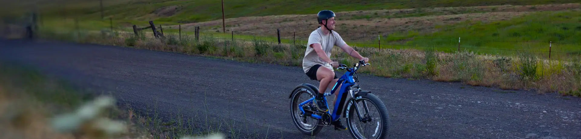 Browse our wide range of electric bike. City, road, mountain, cargo for adult men and women. It’s the one you’re excited to ride.
